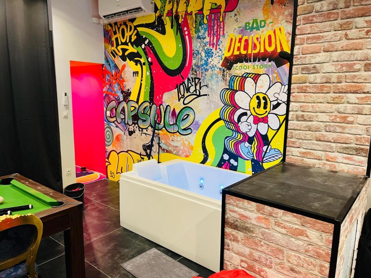 Capsule Street Art - Sauna- Jacuzzi - Playstation 5 - Billard - Netflix - Home Cinema - Terrasse Douai Bagian luar foto